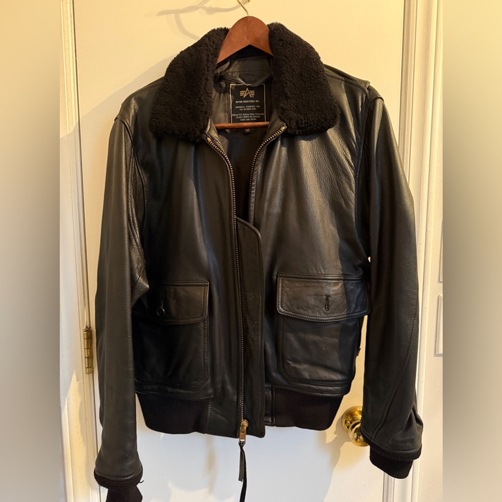 Alpha Industries G1 Leather Bomber, Black, Size Medium